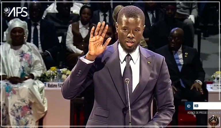 SENEGAL-PRESIDENTIELLE-SERMENT/ Le plus jeune président du pays prête serment devant ses pairs africains